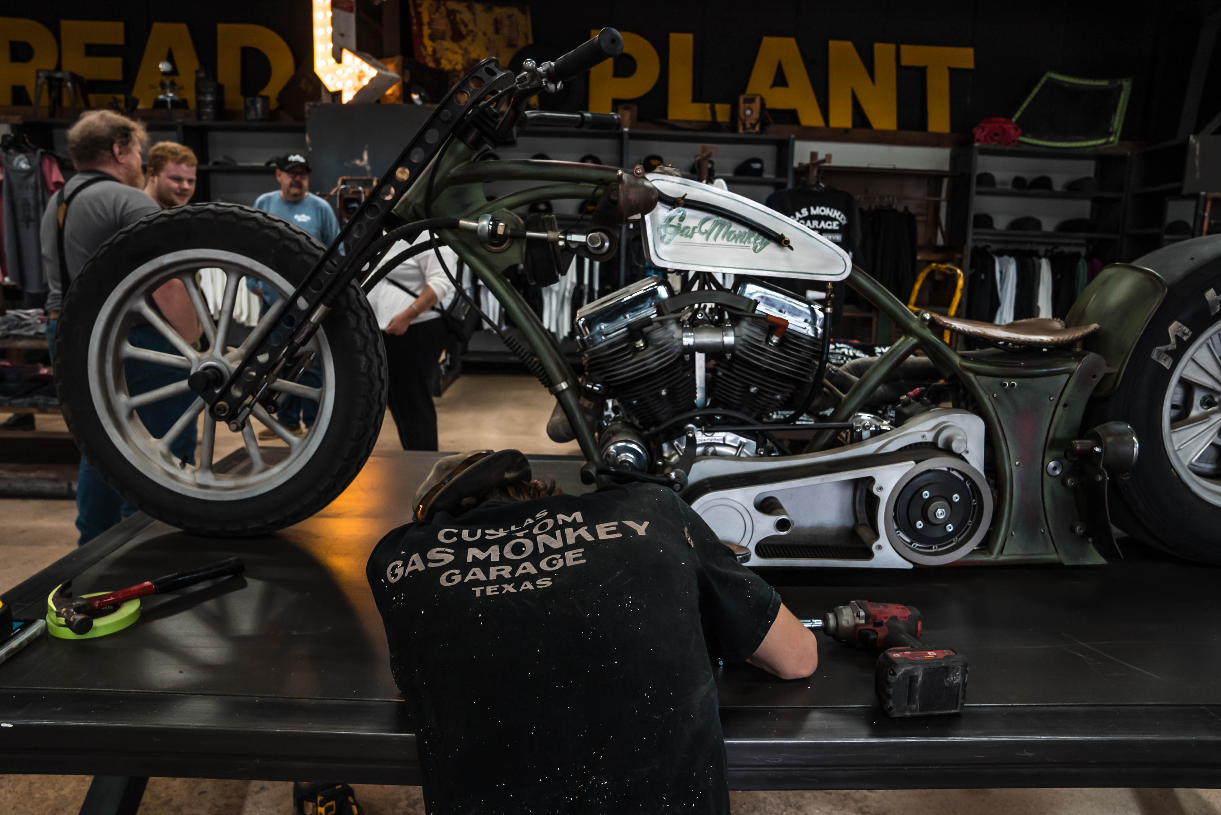 Gas monkey on sale garage shop